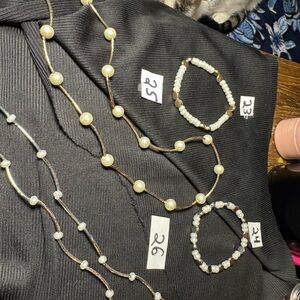 Gold and Cream Pearl Bracelet Set